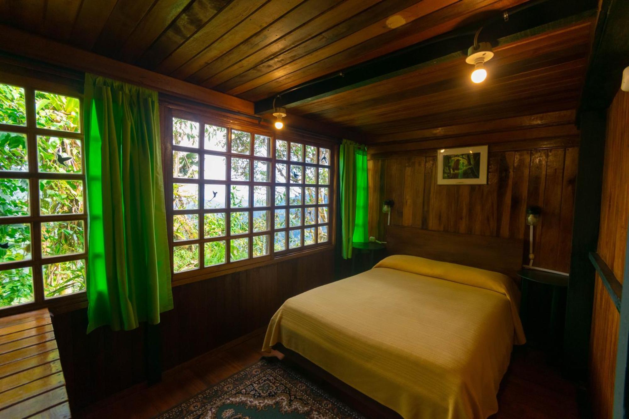 Bellavista Cloud Forest Lodge & Private Protected Area Tandayapa Bagian luar foto
