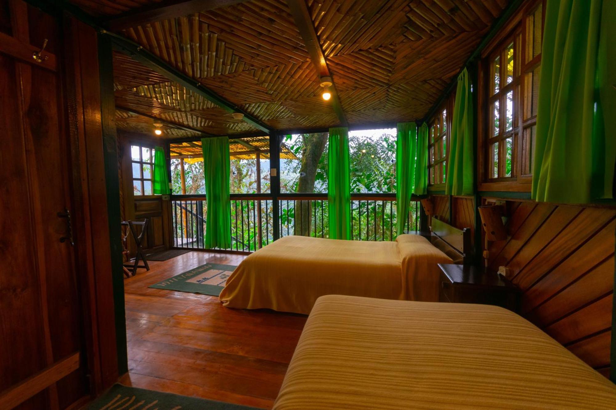 Bellavista Cloud Forest Lodge & Private Protected Area Tandayapa Bagian luar foto