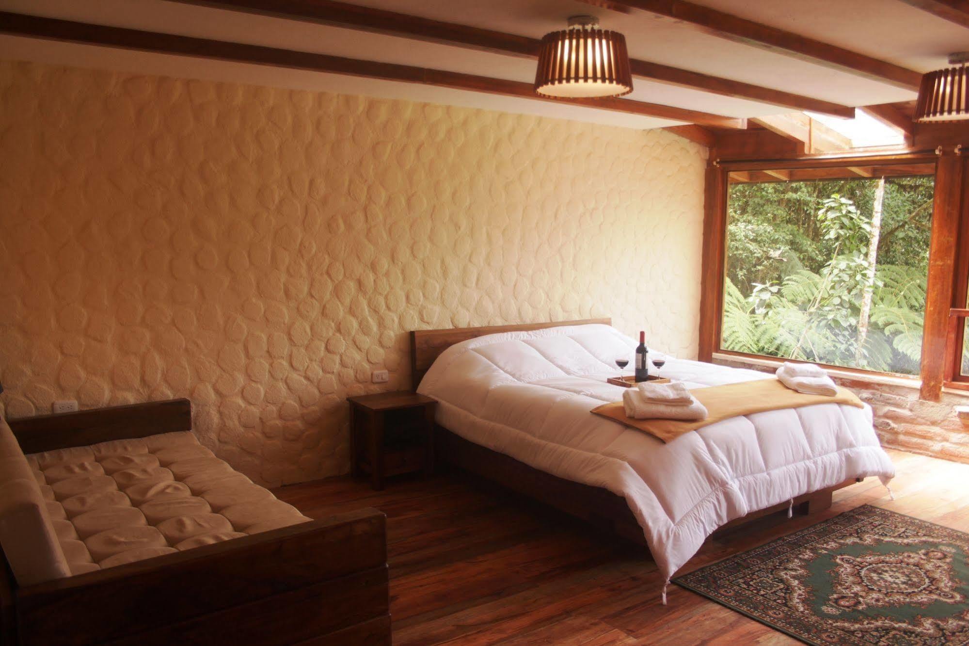 Bellavista Cloud Forest Lodge & Private Protected Area Tandayapa Bagian luar foto